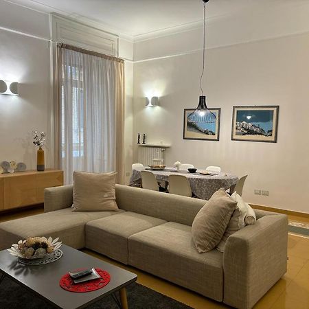 Luxury Manfredi Apartment Салерно Екстериор снимка