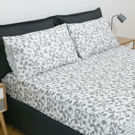 Luxury Manfredi Apartment Салерно Екстериор снимка