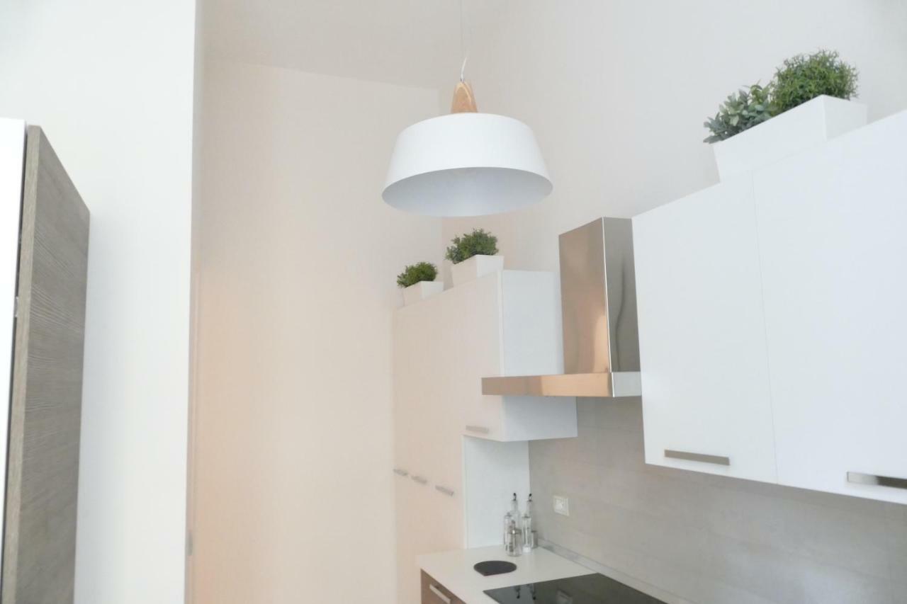 Luxury Manfredi Apartment Салерно Екстериор снимка